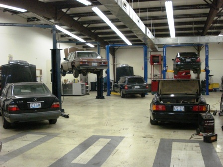 Mercedes Repair Louisville Mercedes Benz Service Center in Louisvillle KY  Classic Mercedes Automobile Repair Shop Autobahn Motors Louisville Kentucky